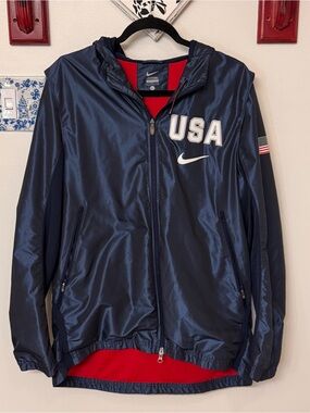 Nike Team USA Olympic Hyper Elite Basketball jacket